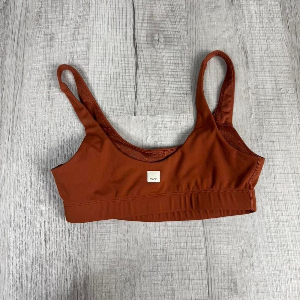 Vuori Women's Orange and Brown Crop-top